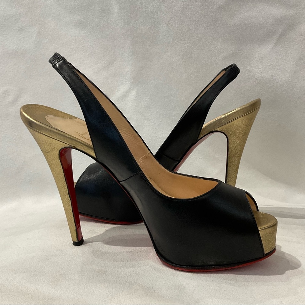 Christian Louboutin Pumps